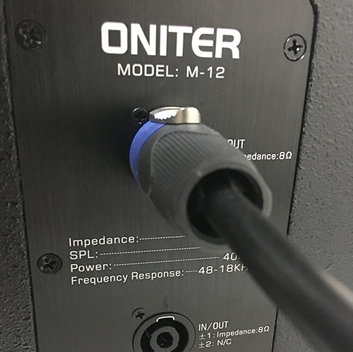 ONITER M-12专业音响背板图.JPG