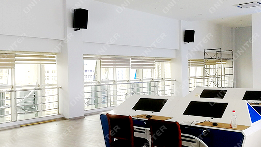 指挥中心扩声系统音箱安装效果