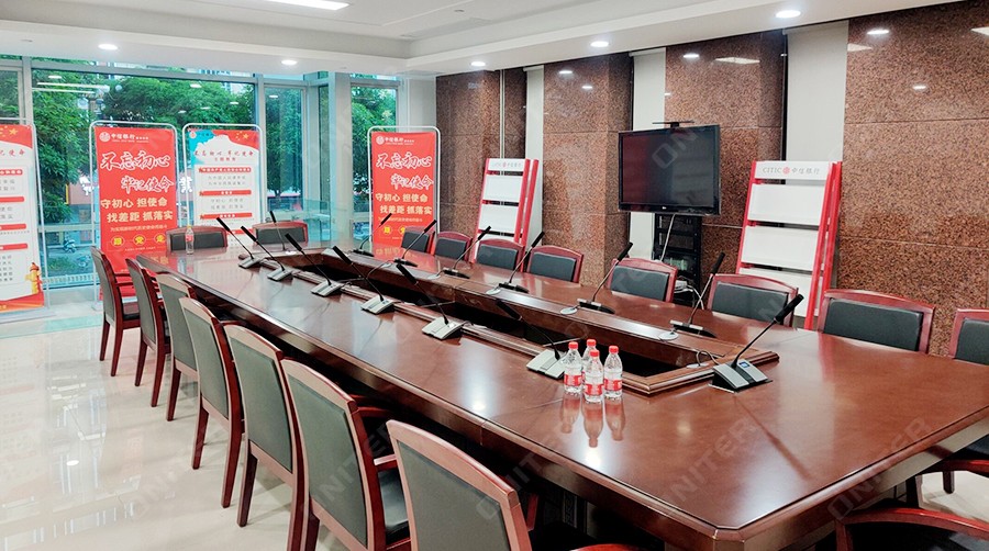 ONITER手拉手话筒应用效果 ONITER手拉手话筒应用效果