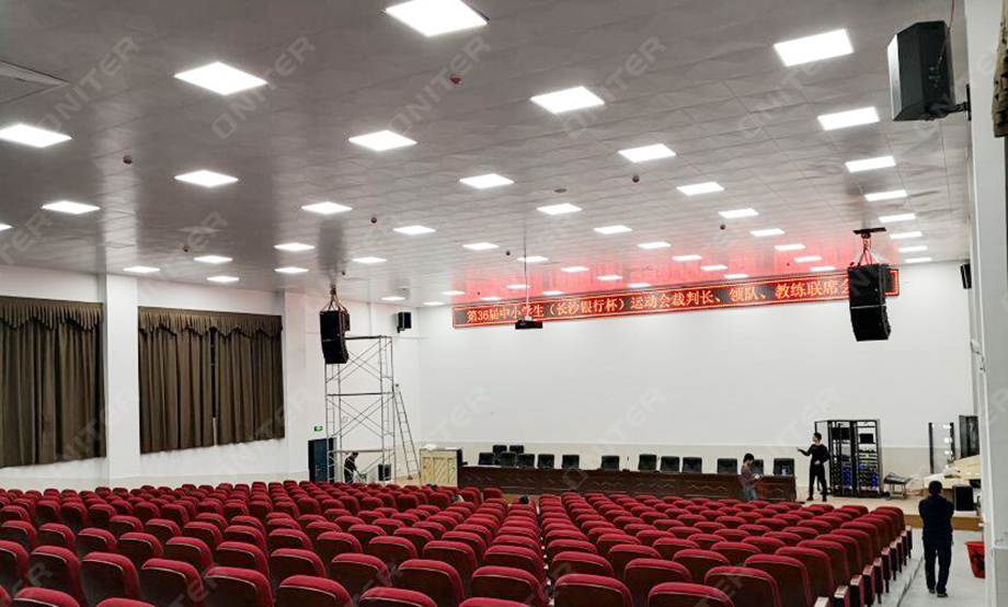 8、汝城县职业中等专业学校多功能厅安装扩声设备.jpg