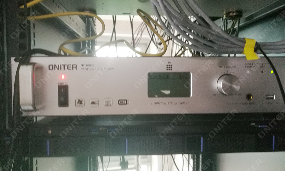 8、ONITER智能控制主机装机柜.jpg