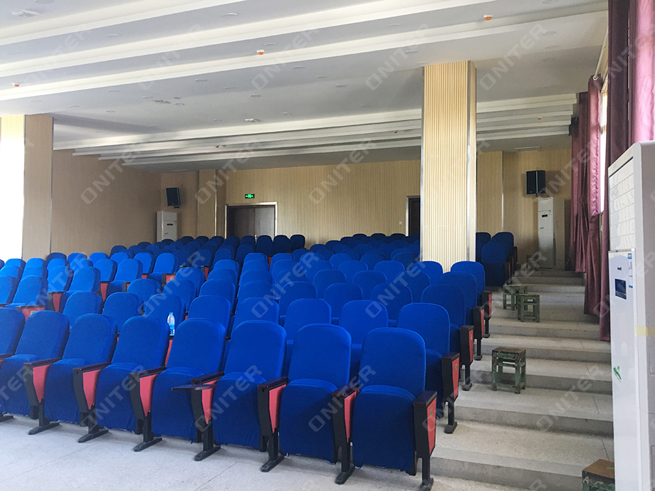 涪陵江东中心校-阶梯室环境实拍图(2).jpg 涪陵江东中心校-阶梯室环境实拍图(2).jpg