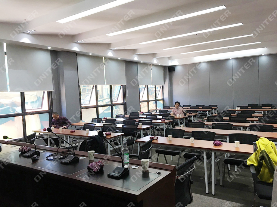 会议室环境实拍图.jpg 会议室环境实拍图.jpg
