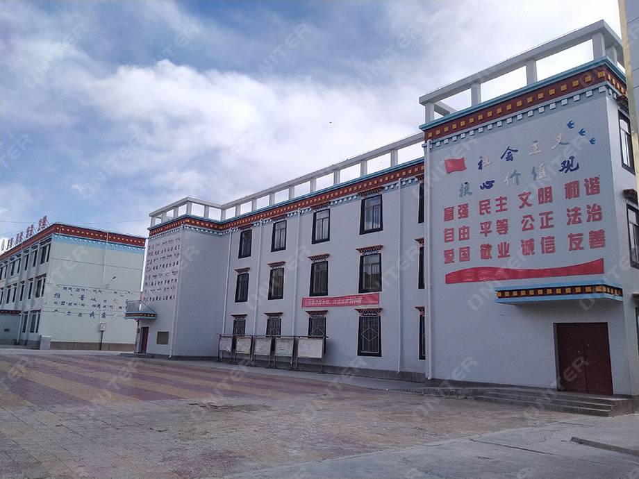 西藏日土县九年一贯制学校-室外风光3.jpg
