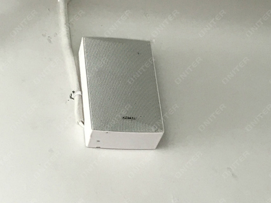 第二小学走廊ONITER壁挂喇叭细节图.jpg