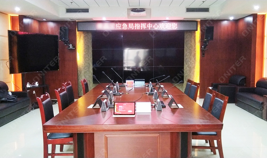 平板式无纸化会议系统安装效果