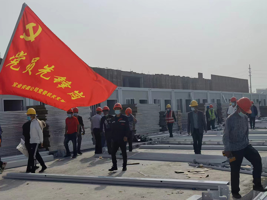 五河县方舱医院施工现场.jpg 五河县方舱医院施工现场.jpg