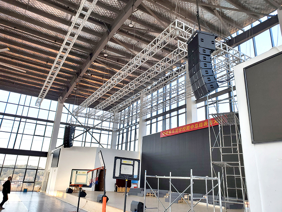 ONITER专业扩声系统安装实拍.jpg ONITER专业扩声系统安装实拍.jpg