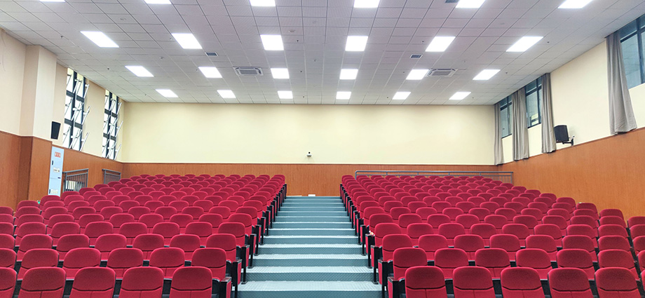重庆工程学院-第七教学楼报告厅-ONITER专业扩声系统实拍-2.jpg