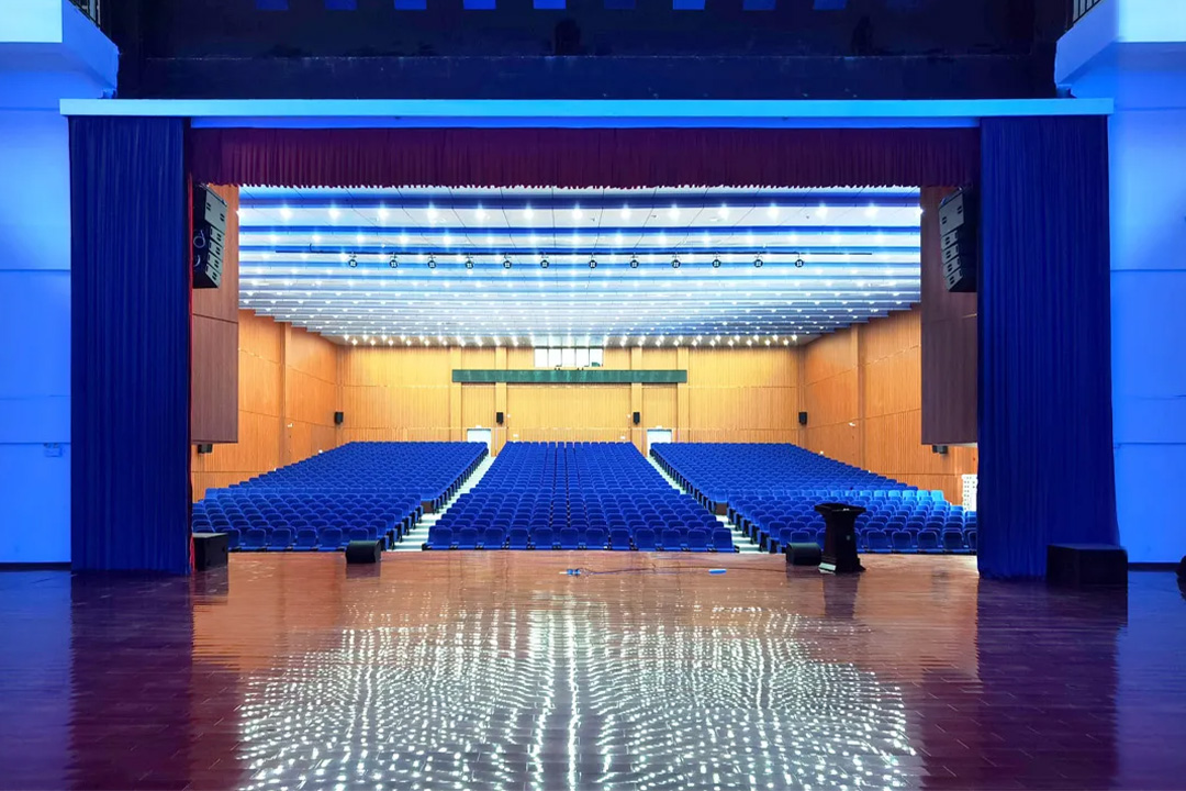 大礼堂3.jpg 大礼堂3.jpg