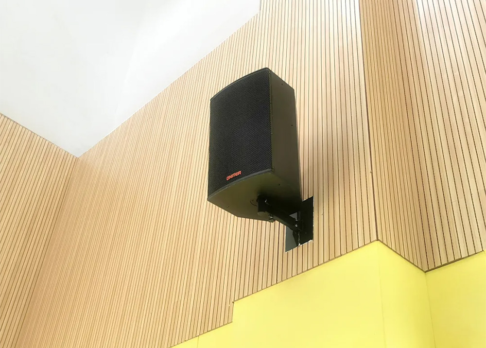 ONITER专业音箱.jpg ONITER专业音箱.jpg